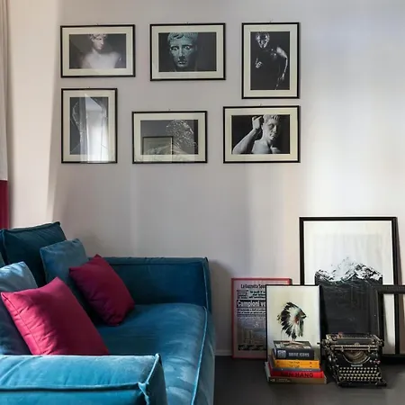 Apartman Plum Guide - Fringe Benefit *